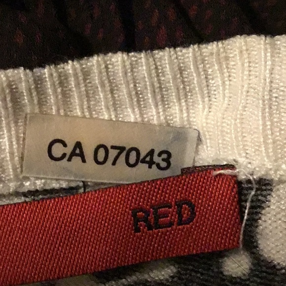 Red Brand Floral Cardigan Size M/L - Picture 4 of 5